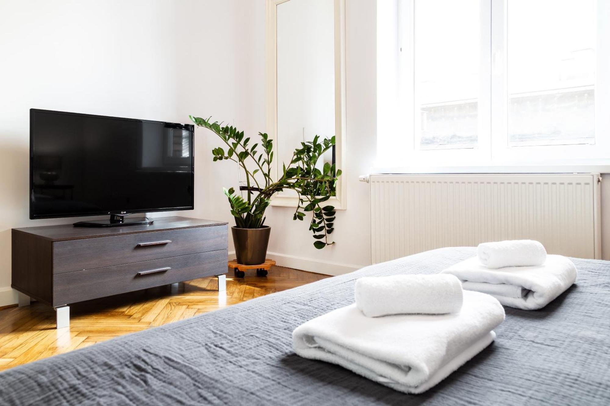 Househost Apartment: Jozefa 2/10 كراكوفيا المظهر الخارجي الصورة